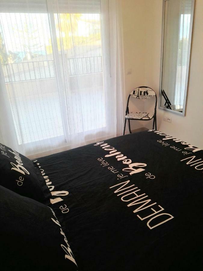Apartamento Ariel Peñíscola Екстериор снимка